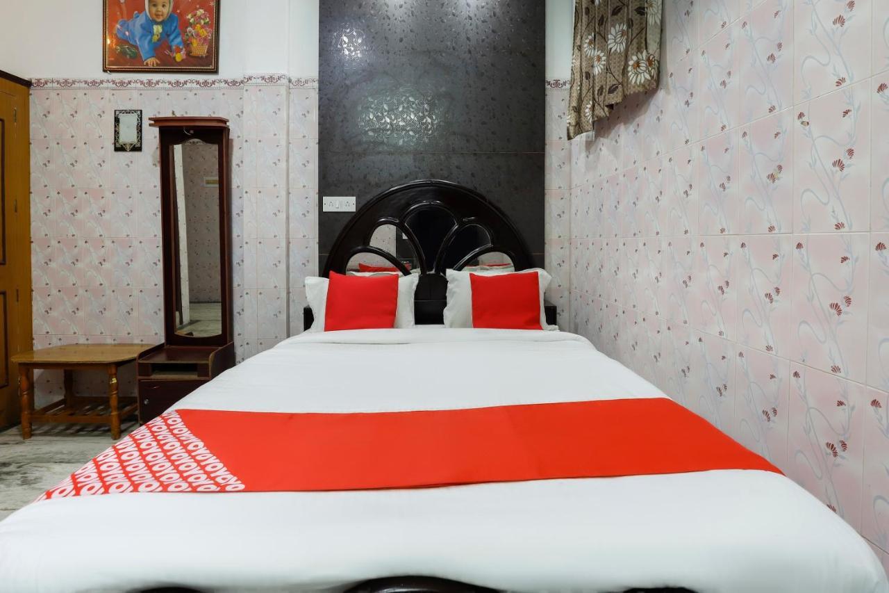 Oyo 65719 Sree Ganesh Mahal Otel Siruseri Dış mekan fotoğraf