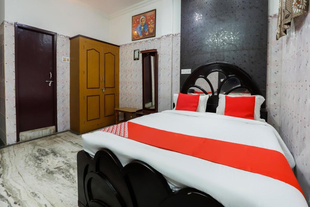 Oyo 65719 Sree Ganesh Mahal Otel Siruseri Dış mekan fotoğraf